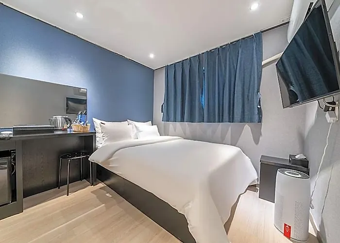 Noble Dongjak Hotel 2*